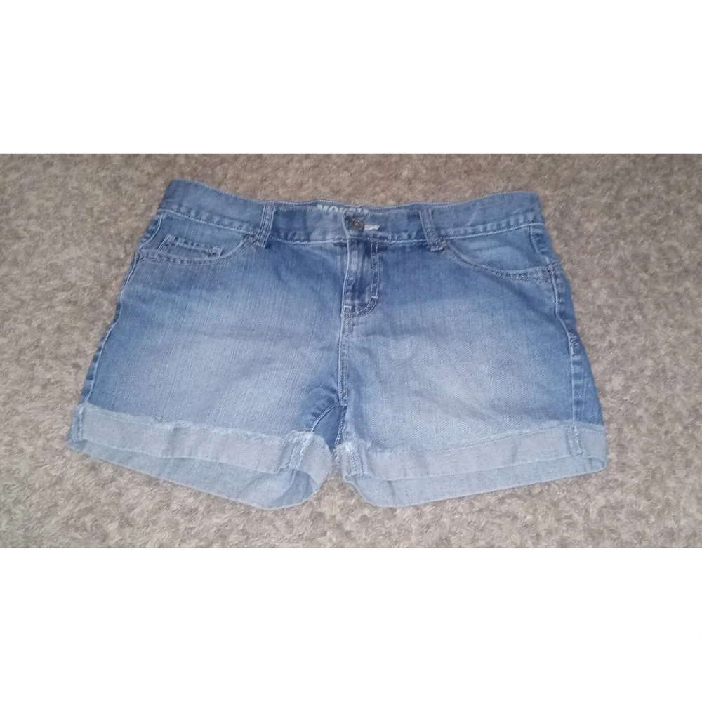 Women's Mossimo Supply Shorts Size 9 Juniors Cuffed Summer Cute Comfortable...